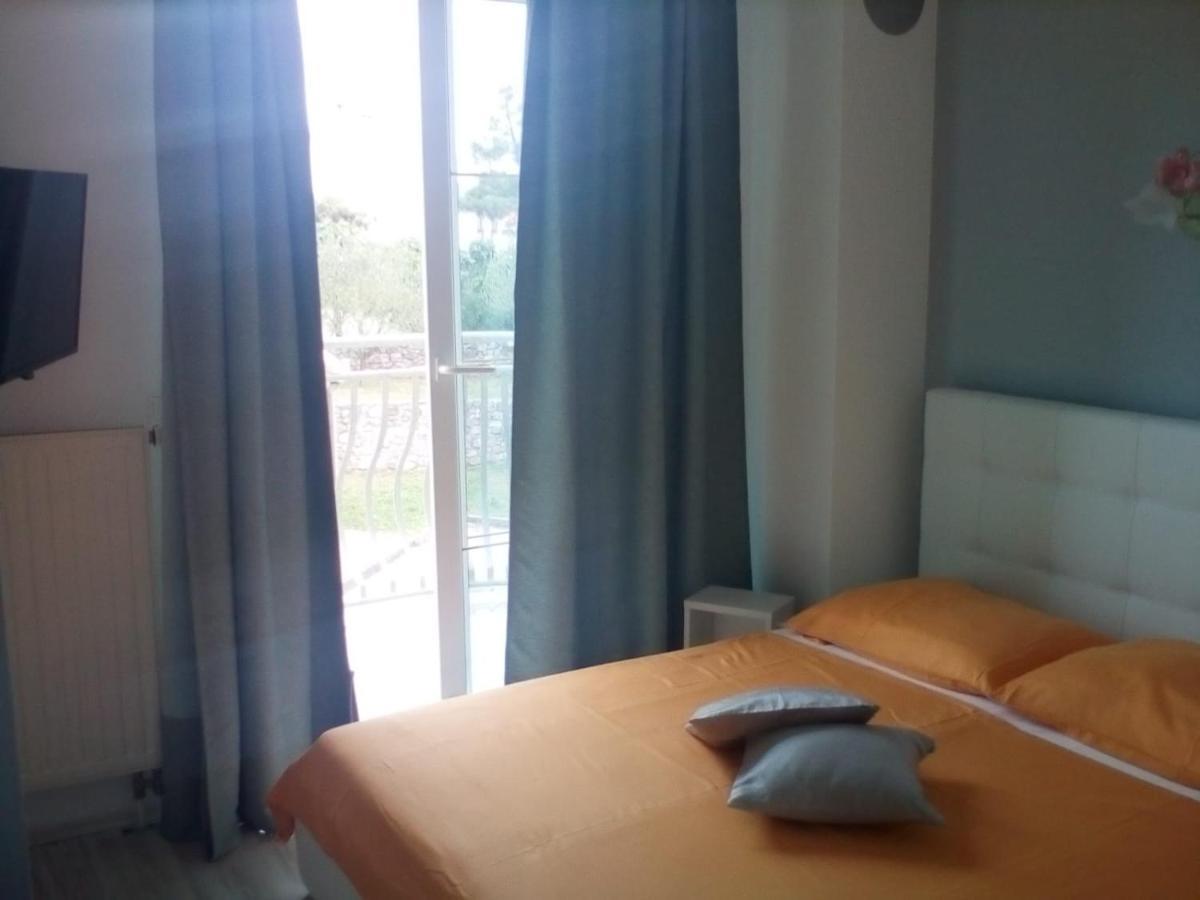 Ana Rooms Крк Екстер'єр фото
