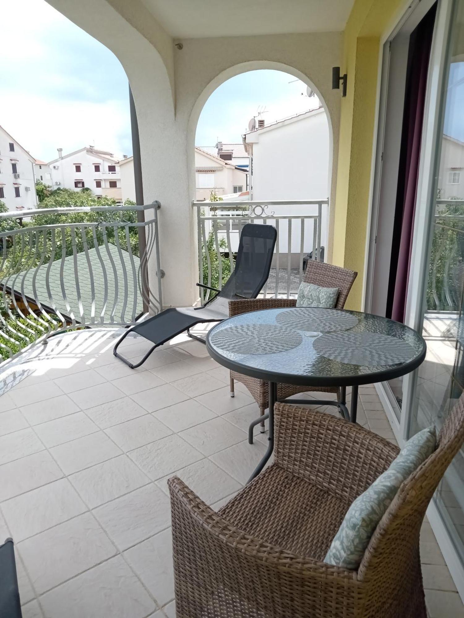 Ana Rooms Крк Екстер'єр фото